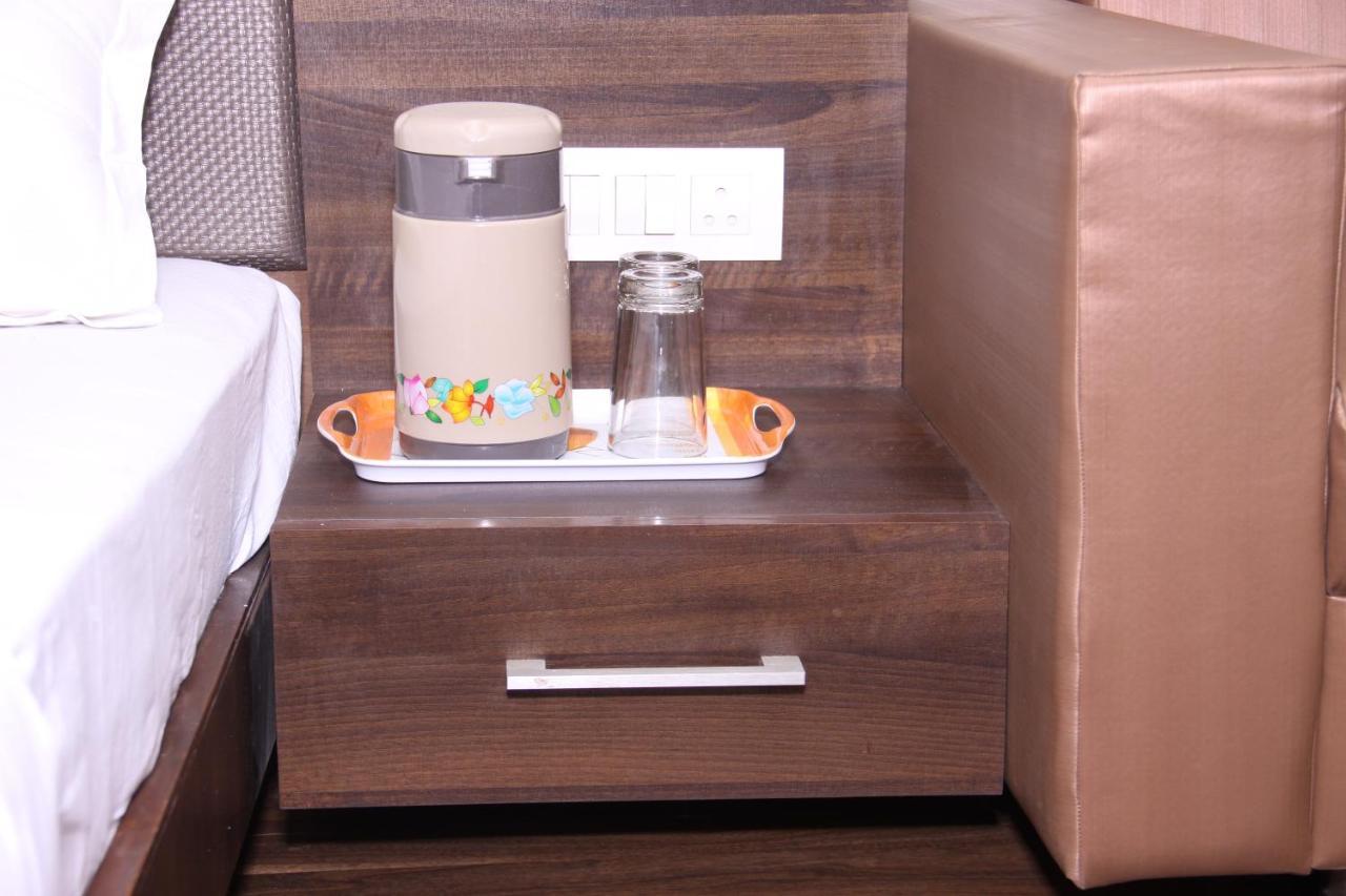 Hotel Royal Pride Ahmedabad Extérieur photo